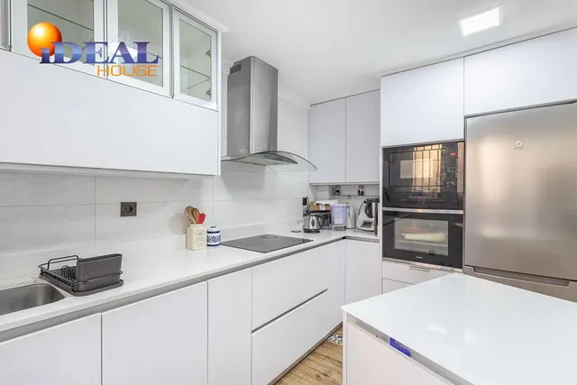 ESPECTACULAR TRIPLEX EN CHURRIANA — 10
