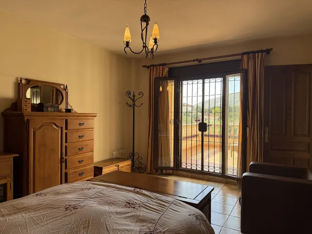Chalet 4 habitaciones 319m² en venta - Centro — 14