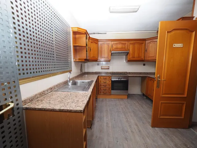 SE VENDE CASA ADOSADA EN RUBI, ZONA MERCAT — 5