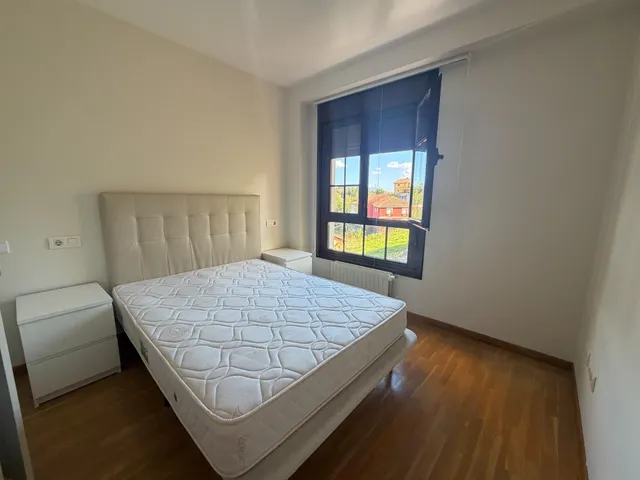 Piso de 3 habitaciones en alquiler en el centro de Nava — 9