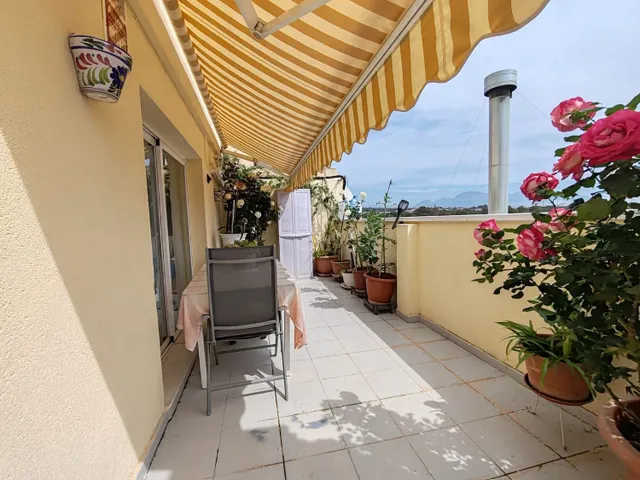 Piso 3 habitaciones 112m² en venta - Pueblo Levante — 14