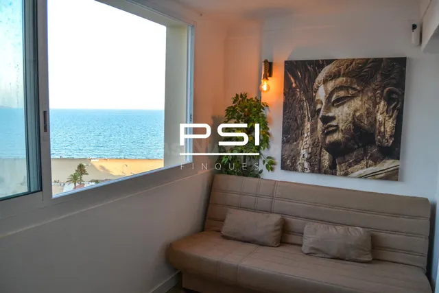STUDIO AVEC LICENCE TOURISTIQUE EN PREMIÈRE LIGNE DE PLAGE - foto 2