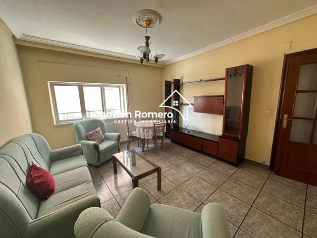 Piso en Venta Barrio Vidal. 3 Dormitorios