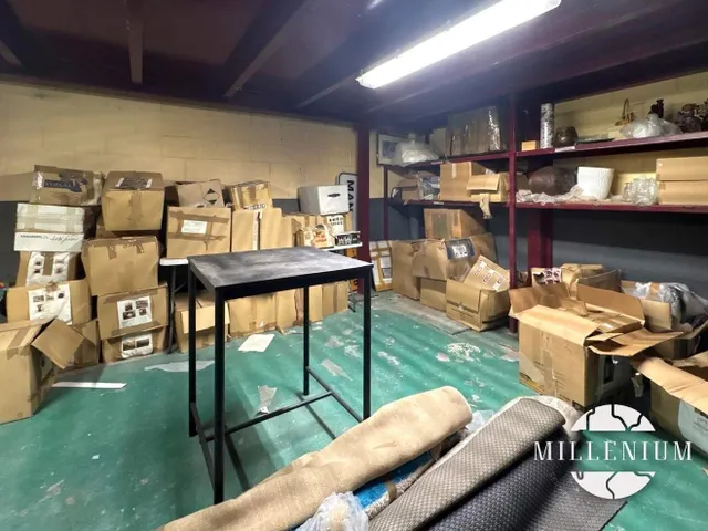 Nave industrial 310m² en venta - Barrio de la Estación — 11