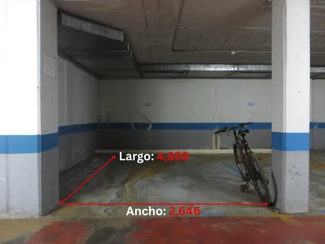 Garaje cerca de la Torre de la Malmuerta. Videovigilancia, fácil acceso y maniobrabilidad. — 2