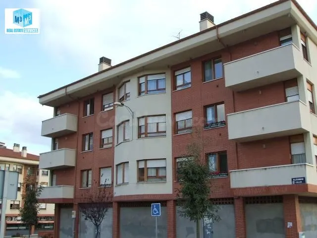 Venta de trasteros en garaje - foto 2