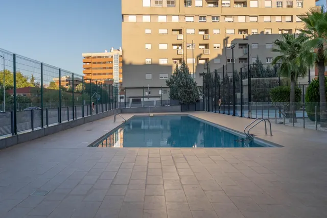 Moderno Apartamento Nuevo en el Campus de la Salud - Granada — 11