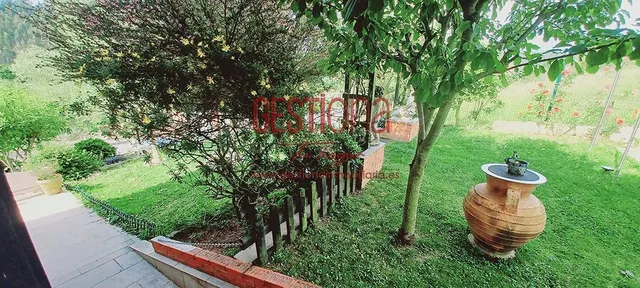 CHALET CON PISCINA PRIVADA. MERUELO. — 46
