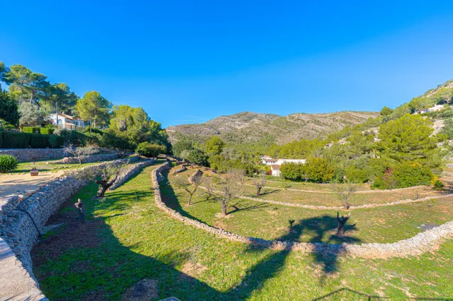 Finca Valleverde. Encantadora villa de una sola planta en venta en Llíber con una gran parcela. — 5