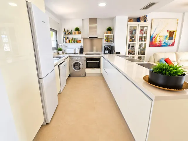 Moderno apartamento con gran terraza y solárium privado en vistabella golf – Orihuela, costa blanca — 7