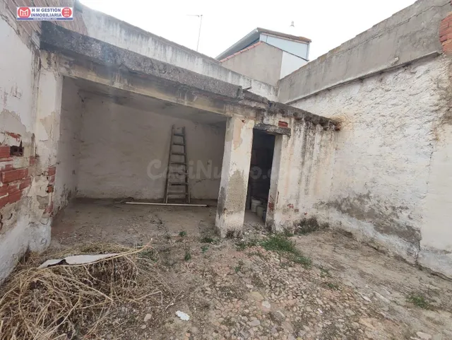 CASA EN PARCELA DE 250 METROS CON 9,20 METROS DE FACHADA - foto 2