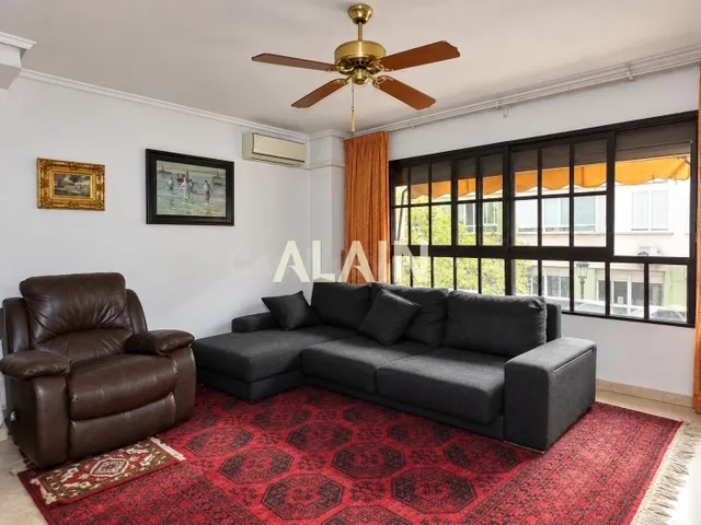 PISO EN VENTA EN LA ZONA DEL ENSANCHE EN VALENCIA CON DOS TE - foto 3