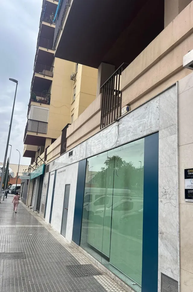 Local comercial 188m² en venta - Vialia - foto 3