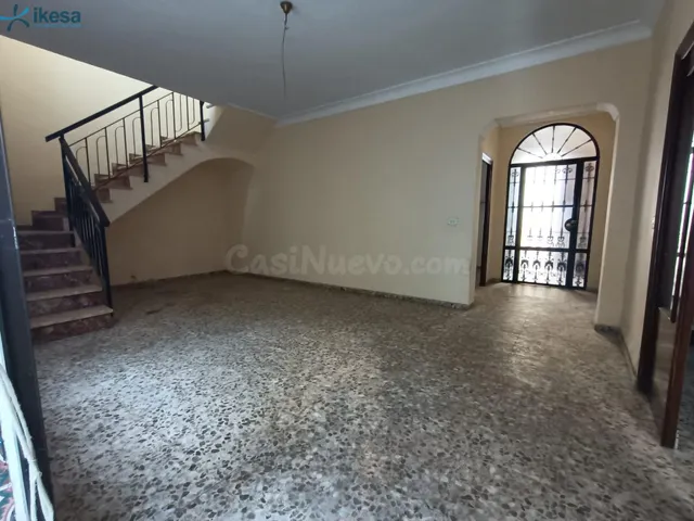 Dúplex en la Rambla. Próximo al ayuntamiento !!. - foto 4