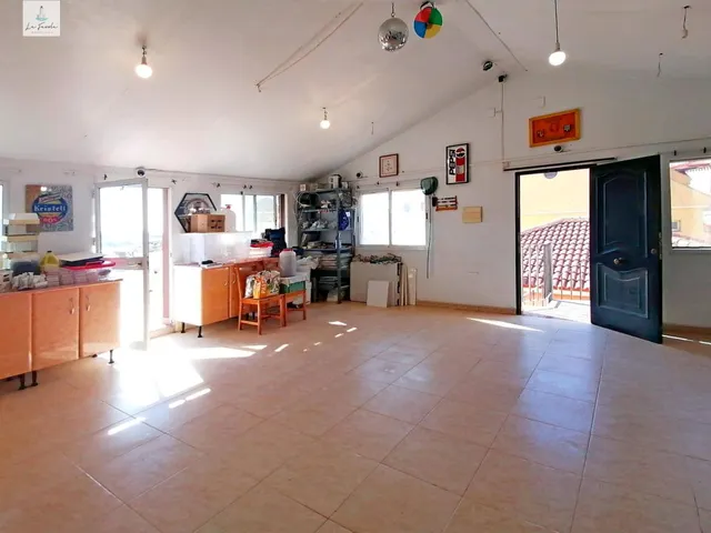 CASA CON VISTAS PANORAMICAS EN PUERTO DE LA TORRE — 33