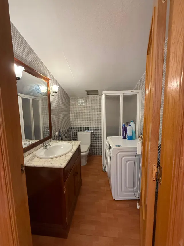 DOS CASAS EN UNA EN MATOLA SOLO EN ALQUILER — 39
