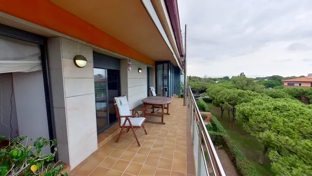 Piso en venta en Avenida del Mar — 10
