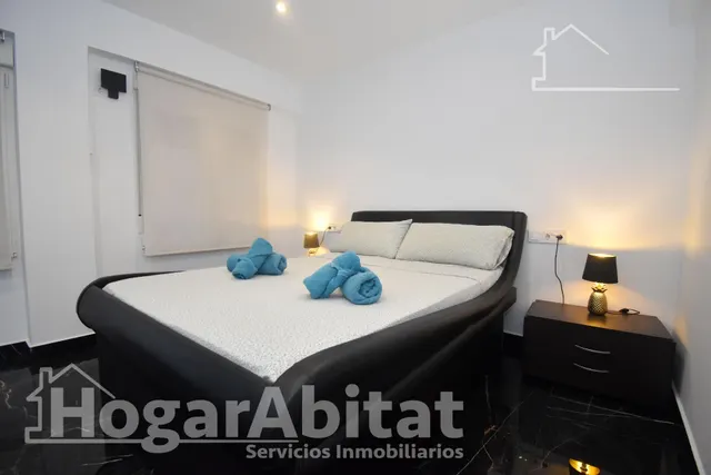 ¡Espectacular! Amplio, moderno y reformado, todo amueblado y cerca del centro — 13