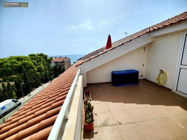 Exclusivo Ático Dúplex en Alcanar Playa: Tu Refugio Soñado