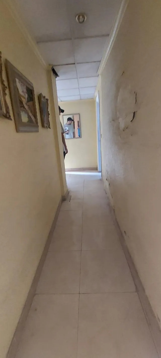 Nave industrial 1300m² en venta - Ciudad de Asís — 13