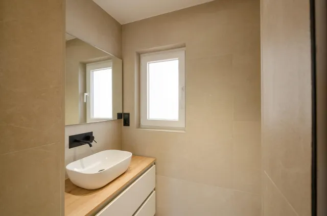 PALAFRUGELL: ÁTICO EN PALAFRUGELL CON TERRAZA COMPLETAMENTE RENOVADO. ZONA LIDL. — 16
