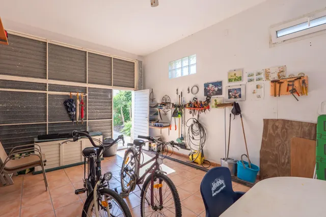 Casa en Riumar con parcela de 600 m2, piscina, garaje, jardín y parking para dos coches — 33