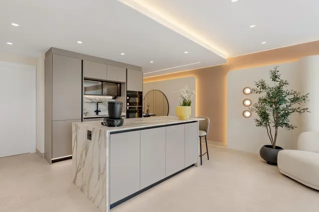 Apartamento de tres dormitorio — 10