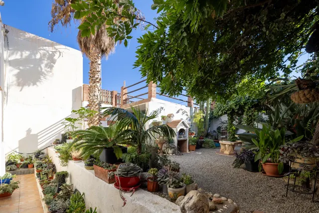 ¡Espectacular vivienda con vistas increíbles al mar y montaña! — 15