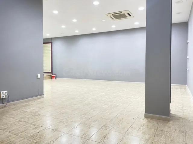 Local comercial en alquiler - foto 5