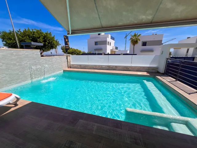 Villa 3 habitaciones 92m² en venta - Bellavista — 25