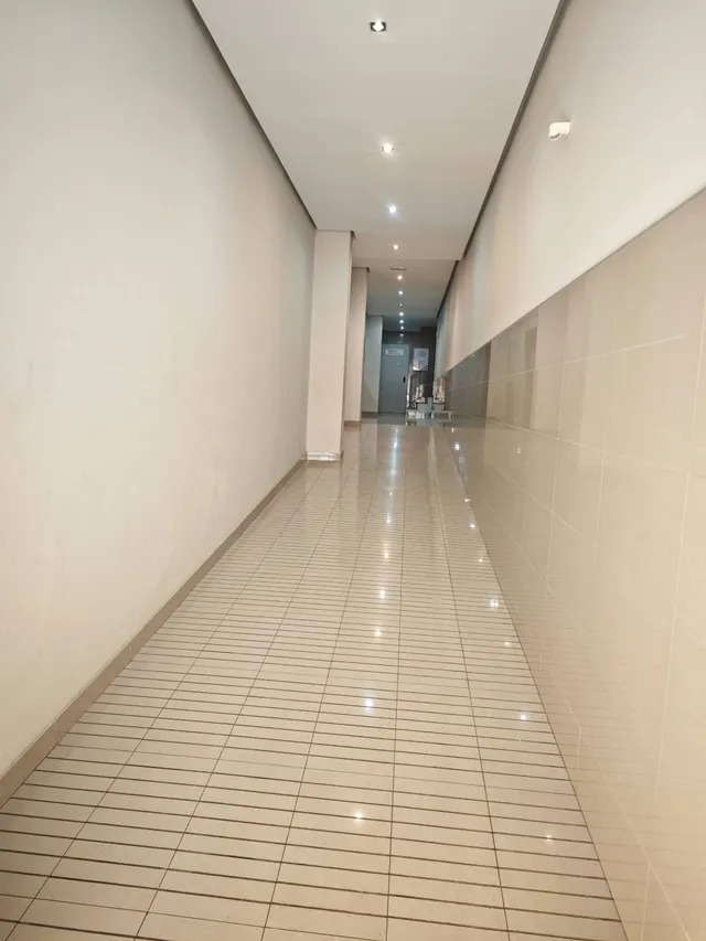 Piso de 2 dormitorios con terraza y ascensor en Torrevieja — 10