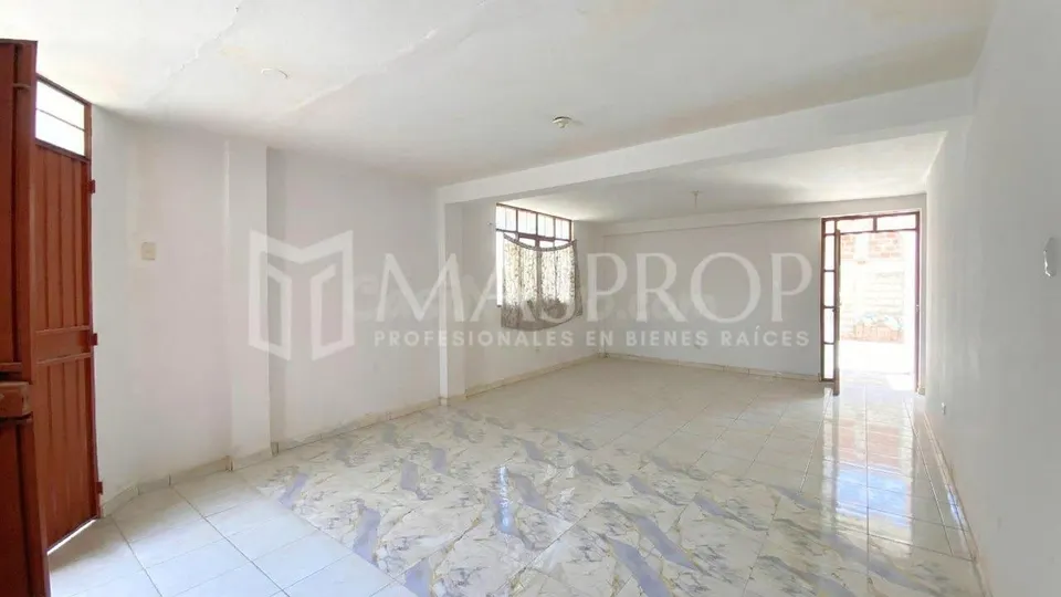 CASA EN VENTA EN ESQUINA – VILLA CAPLINA II ETAPA, TACNA