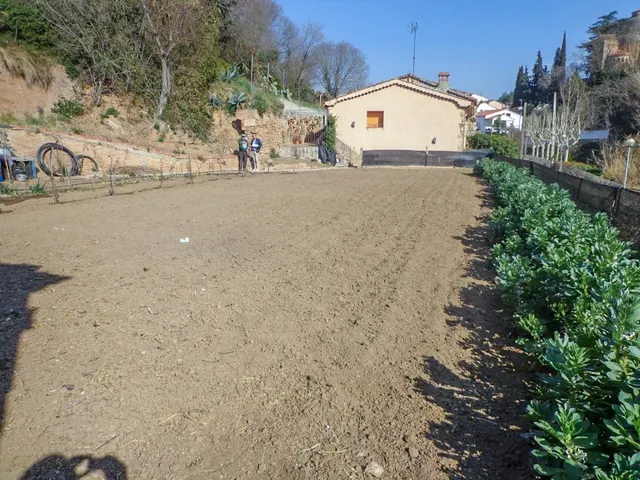 Terreno urbano de (582m2) Piera, El Raval ideal inversionistas — 16
