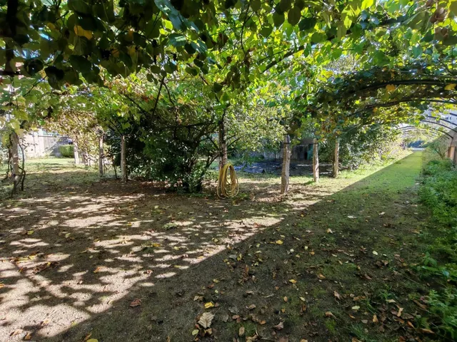 Villa indiana con jardín francés en O Porriño. — 36