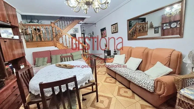 CASA ADOSADA, DISPUESTA PARA ENTRAR A VIVIR. HAZAS DE CESTO. — 5