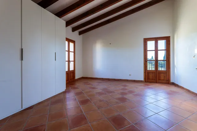 Casa rústica con amplio terreno en Santa Maria del Camí — 30