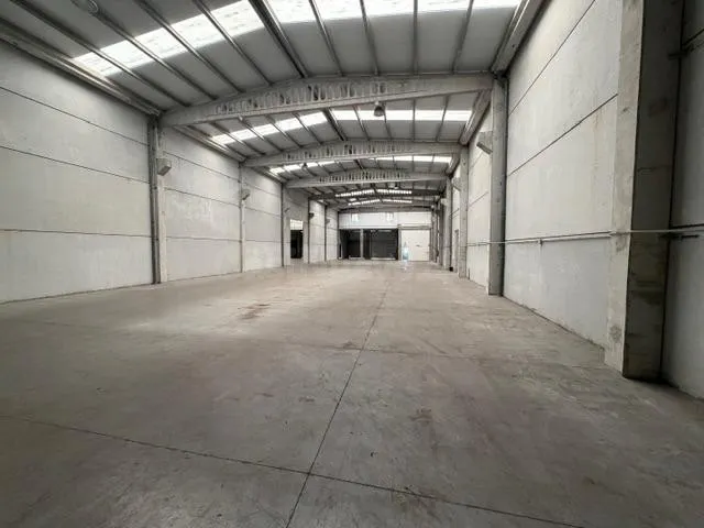 Se alquila nave industrial poligono de San Cibrao das Viñas — 3