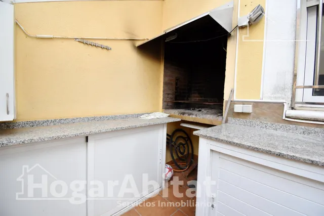 Adosado esquinero con dos terrazas cerca de la playa — 48