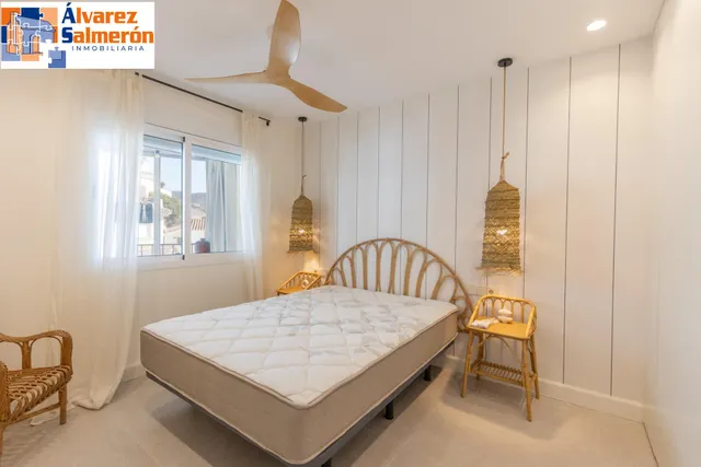¡exclusivo apartamento en primera linea de playa con reforma integral de alta gama! — 17