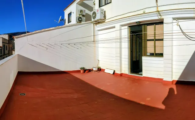 Piso en macael con excelente ubicación y en perfectas condiciones para entrar a vivir. — 17
