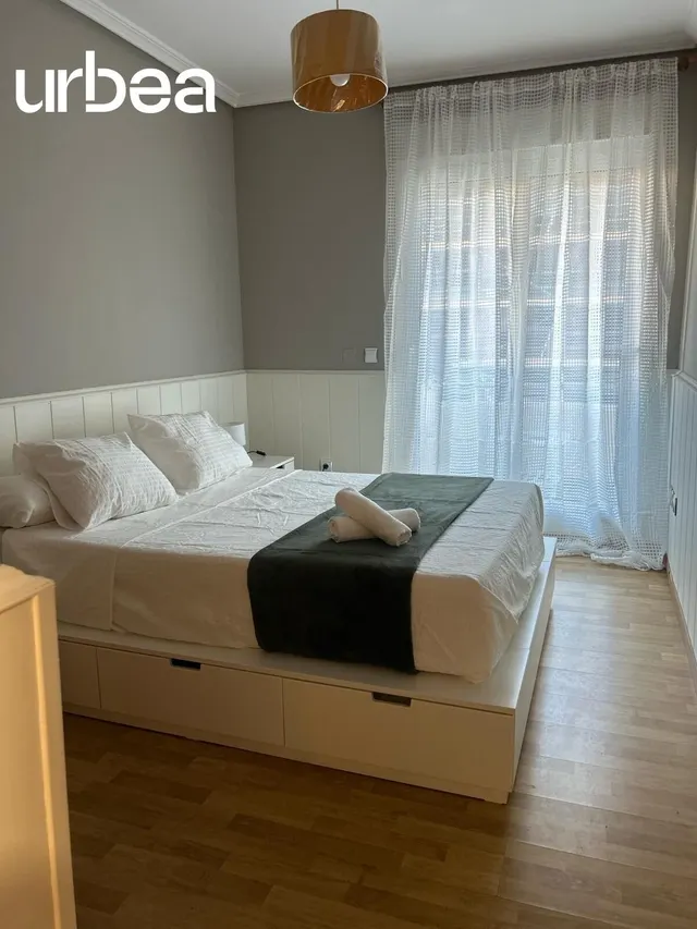 Excelante vivienda en Benalmadena de 3 dormitorios, dos baños , garaje y piscina — 18