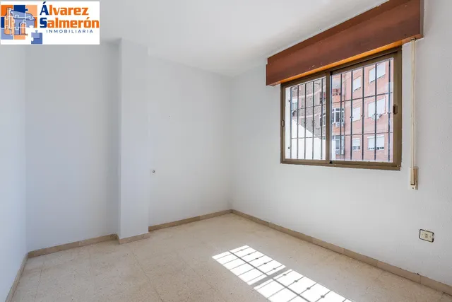 CASA ADOSADA EN MOTRIL — 22