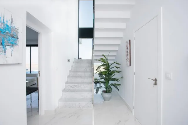 Villa Solana. Impresionante villa de nueva construcción en venta con vistas al mar — 12