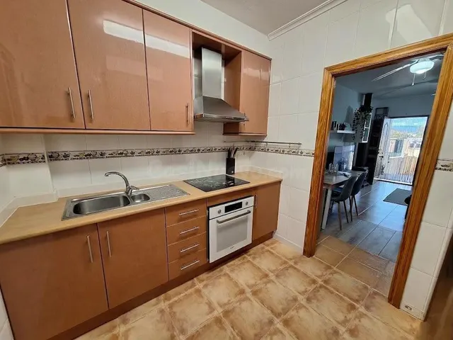 Chalet pareado con amplia parcela y grandes posibilidades de ampliación en Castalla internacional — 4