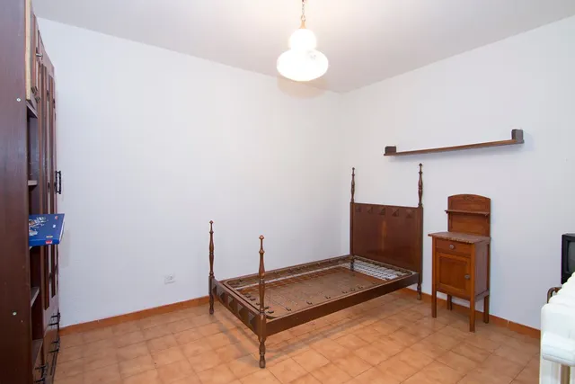 Escpecatcular Casa- Edficicio en el Centro de Baza — 18