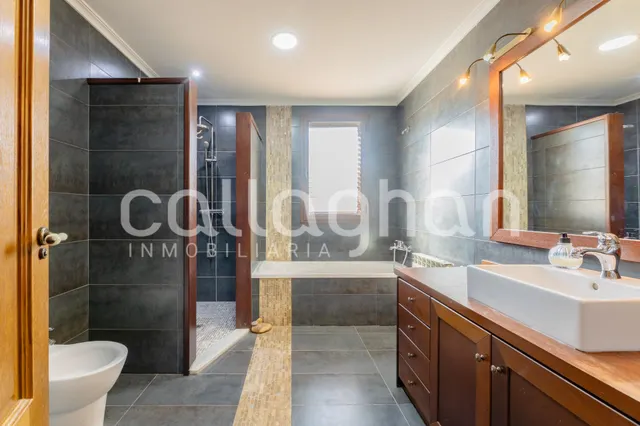 Exclusivo Chalet en Torre en Conill — 42