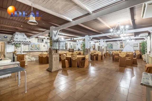 EN VENTA HOTEL Y RESTAURANTE LOS PINILLOS — 5