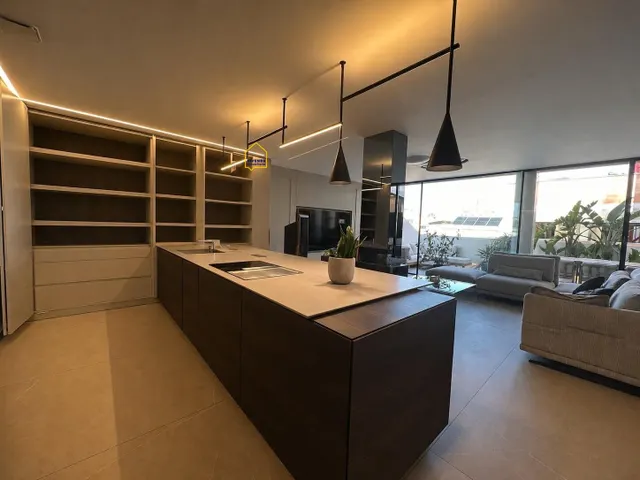 Ático con piscina y gimnasio, en el centro de Lorca — 21