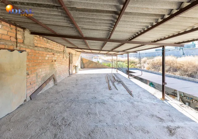 Chalet en zona residencial de Deifontes — 8