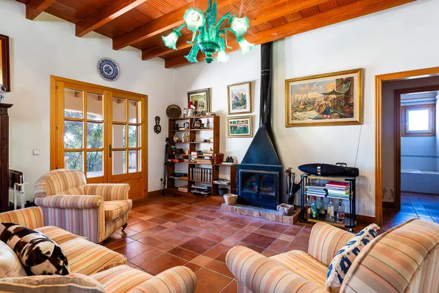 SE VENDE FANTASTICA FINCA RÚSTICA CON 35.000M2 DE TERRENO EN CALVIÀ — 8